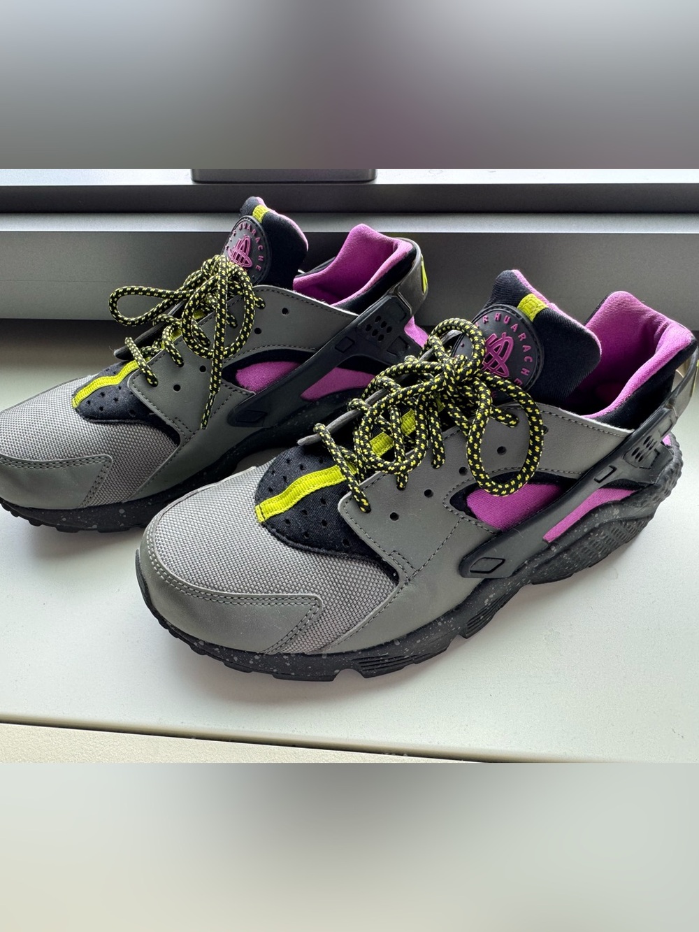 Nike Air Huarache River Rock Cactus Mens Size 8 Purple Gray